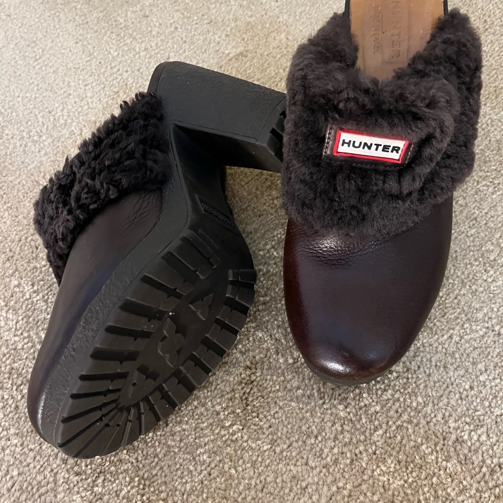 Hunter Chocolate Brown Fur-Lined Mule